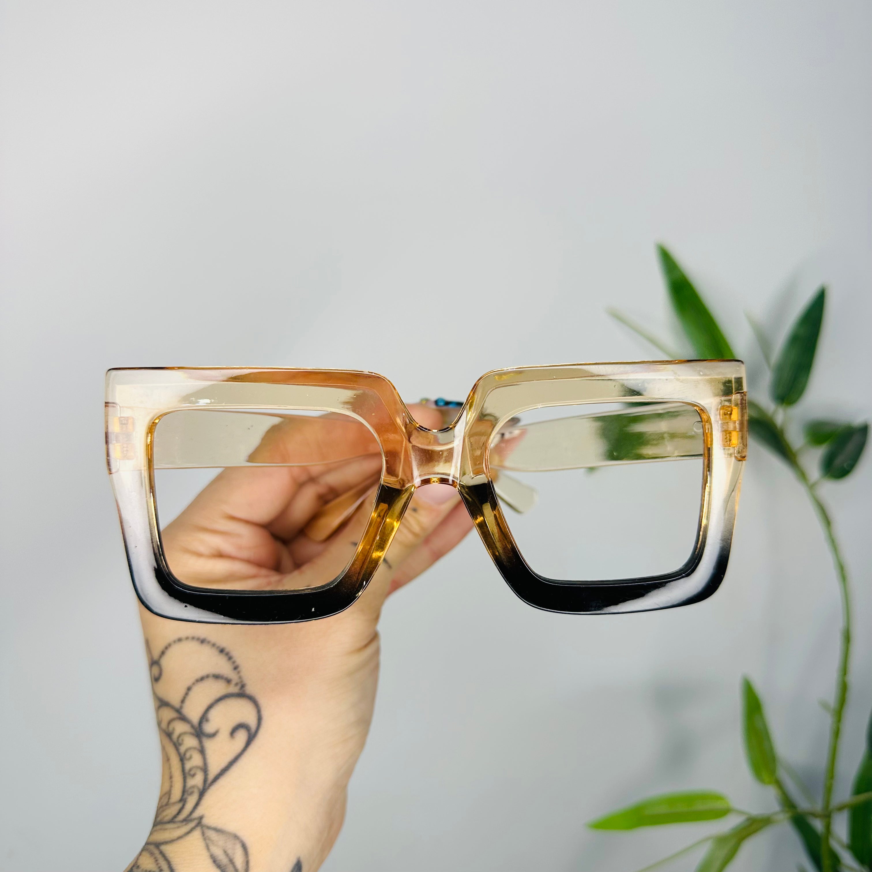 NUMBER ONE BEIGE AND BLACK